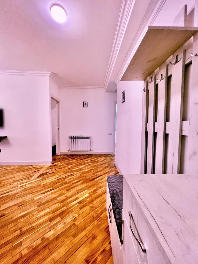 Apartament Cosy Apt Near Republic Square Erywań Zewnętrze zdjęcie